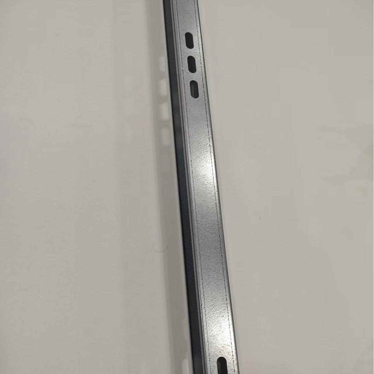 Rails solaires en acier de type C Rails solaires en acier de type C