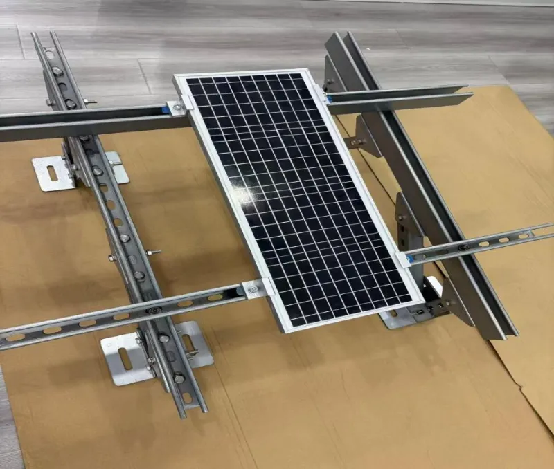 Système de montage au sol en acier solaire sur rail en U